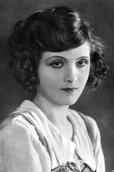 Elizza La Porta as Rosemarie Reutlinger