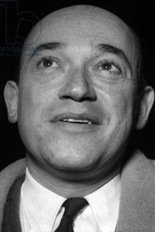 Jean-Jacques Vital as L'animateur de l'émission