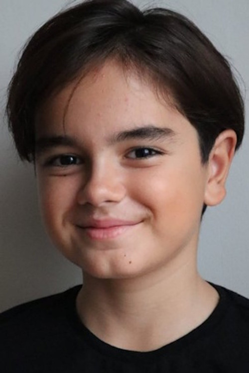 Mert İnce as Bülent