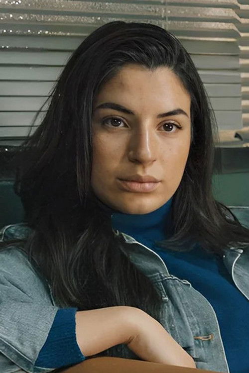 Lydia Asli as Mariem