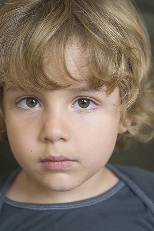 Ty Panitz as Mudbud (voice)