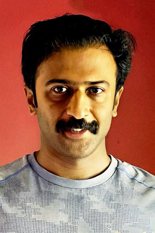 Nithin Prasanna as Vijay Kumar