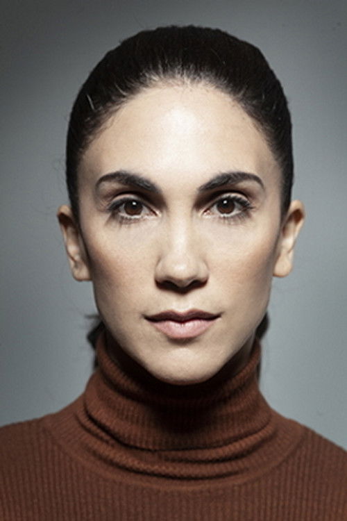 Anthi Efstratiadou as Giulietta