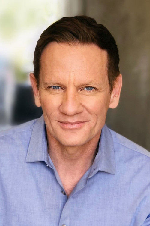 Daniel Beer as Danny