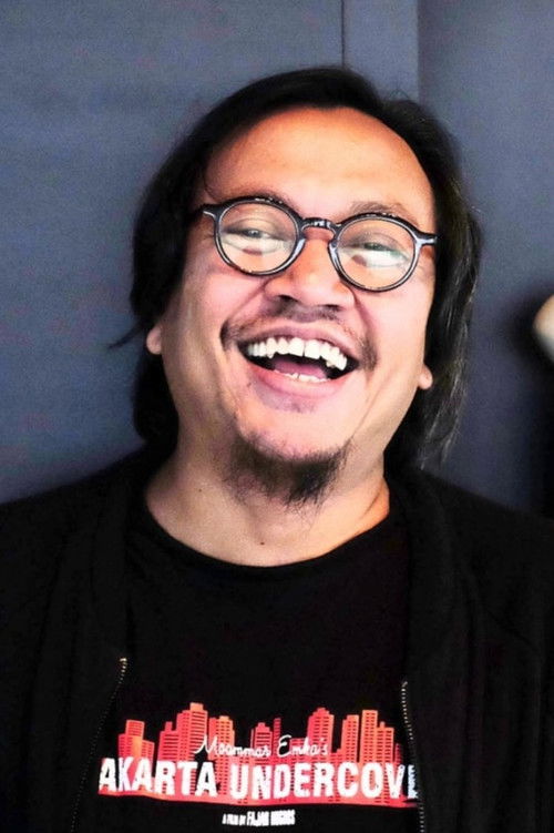 Moammar Emka as Pak Emka