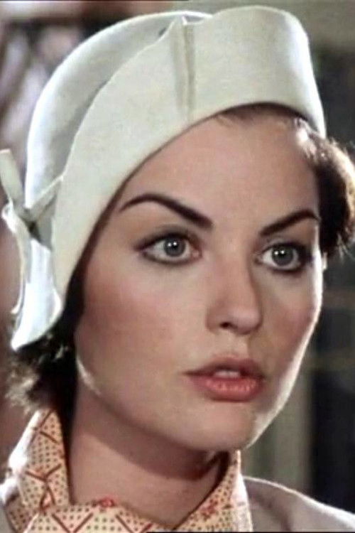 Yolande Folliot as Lucienne Vatelin