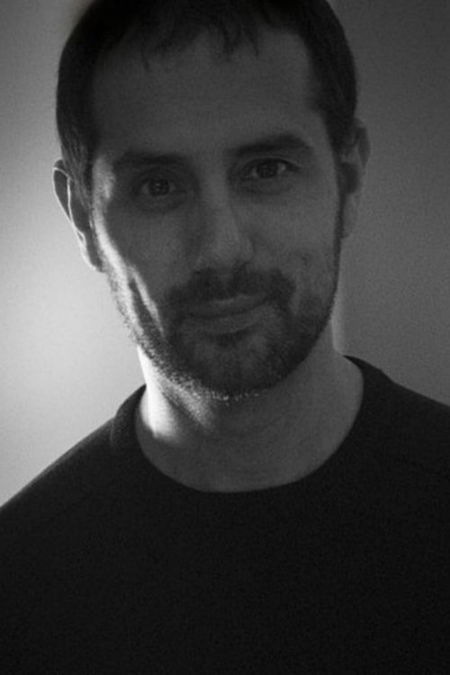 Mario Fernández Alonso as Mario