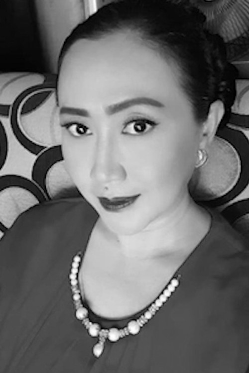 Rosita Simatupang as Bibi