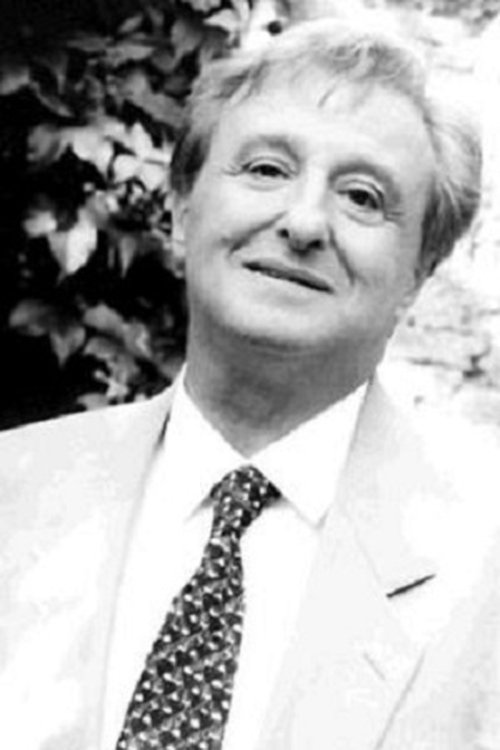 Gastone Pescucci as il prete