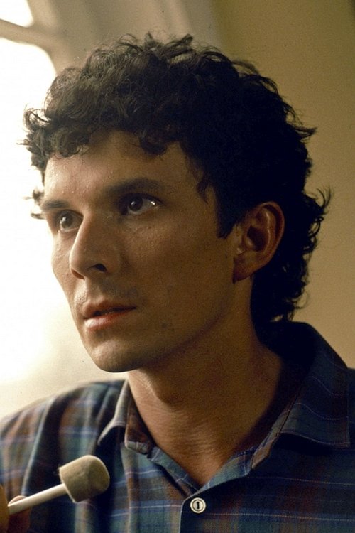 Jacek Wójcicki as Świerzyński "Świr"