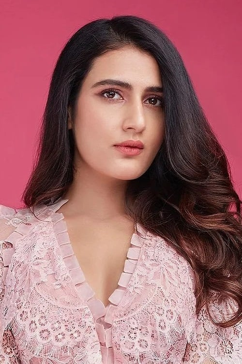 Fatima Sana Shaikh as Bharti