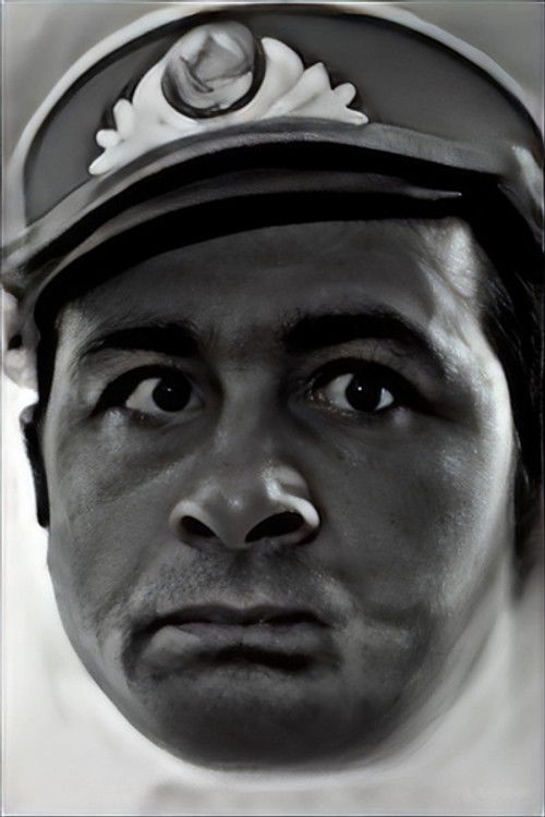 Serge Potikyan as милиционер