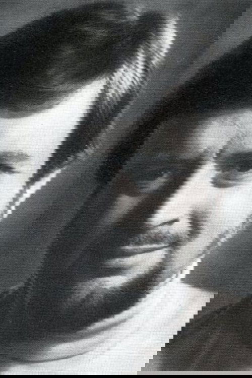 Siegmund Nimsgern as Der Kaiser