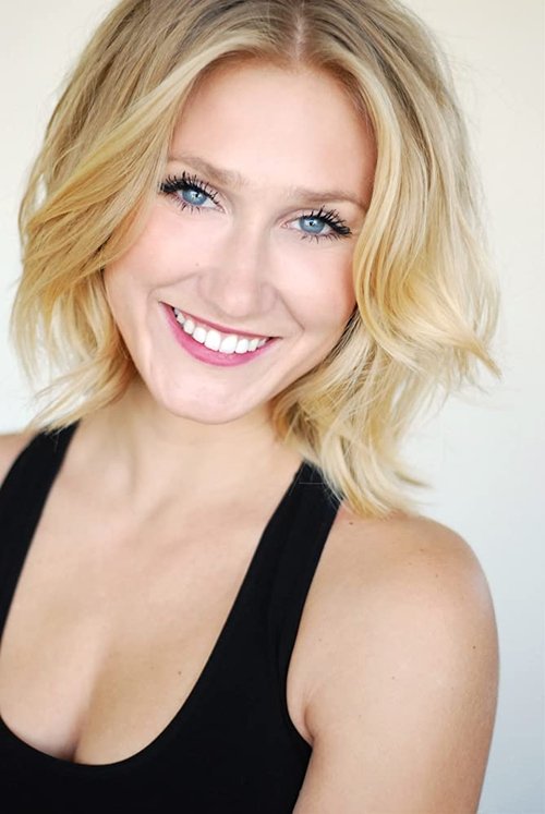 Kristine Wilson as Luanne Best