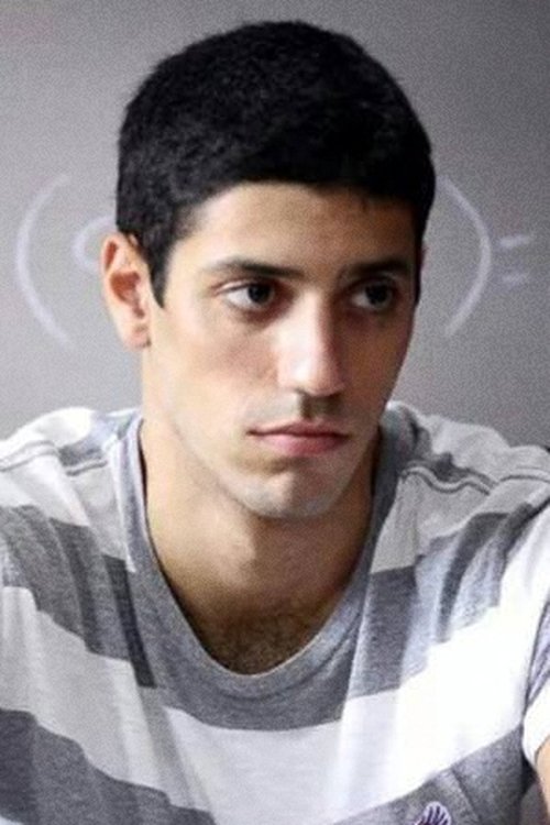 Tamir Ginsburg as Eldar