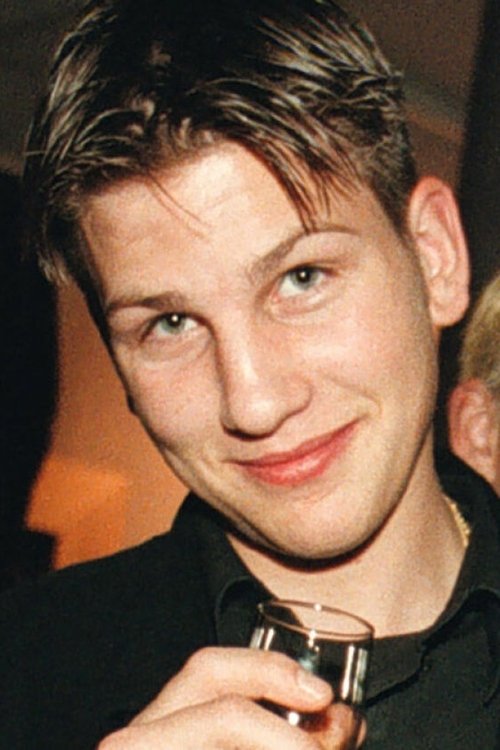 Stefan Hörberg as Markus