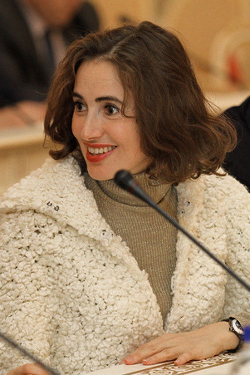 Zukhra Nigmatulina as 