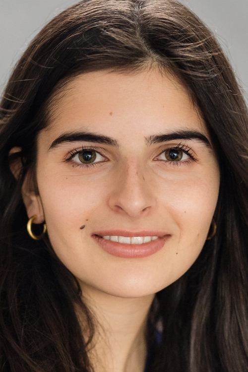 Michaela Sasner as Fast Talking Student