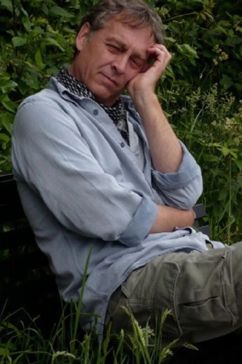 Eric Pauwels as Self/Narrator