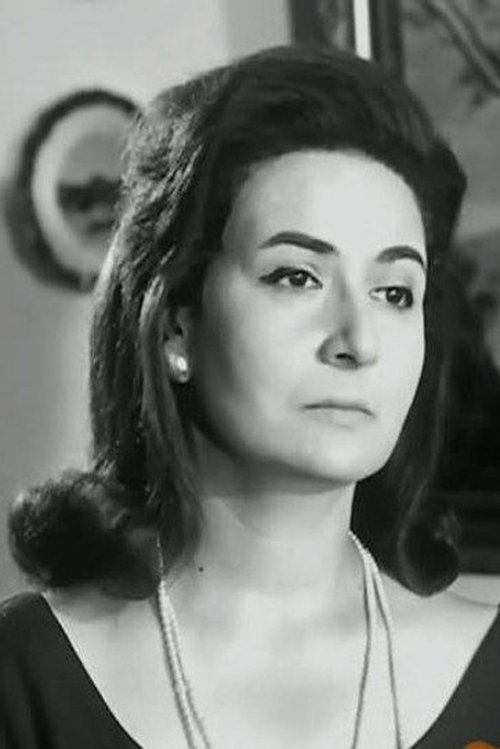 Fatheia Shahin as Fathia - Mona's mother