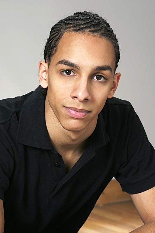 Giovanni Spina as Andy