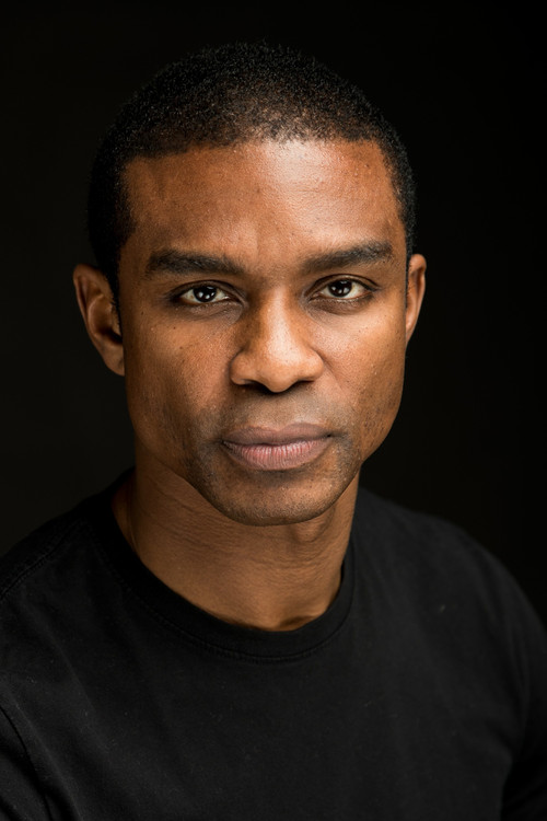 Michael Brown as Ray Dixon