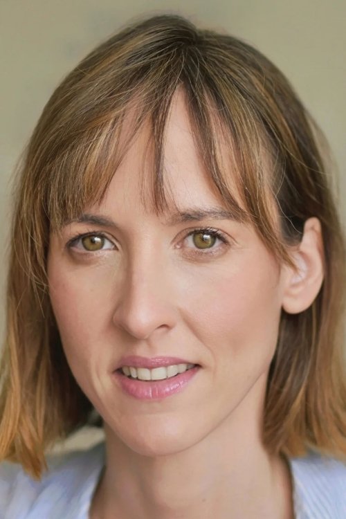 Saida Fuentes as Kyra