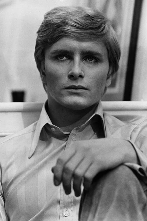 Martin Potter as Back Clerk