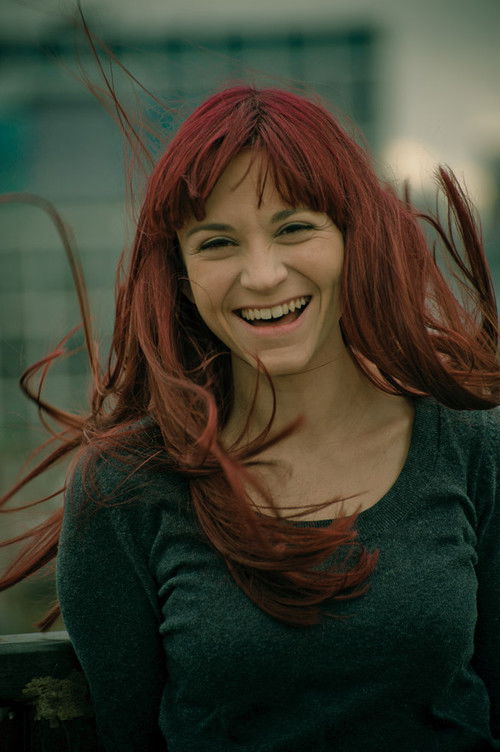 Aurélie Amblard as Girl X