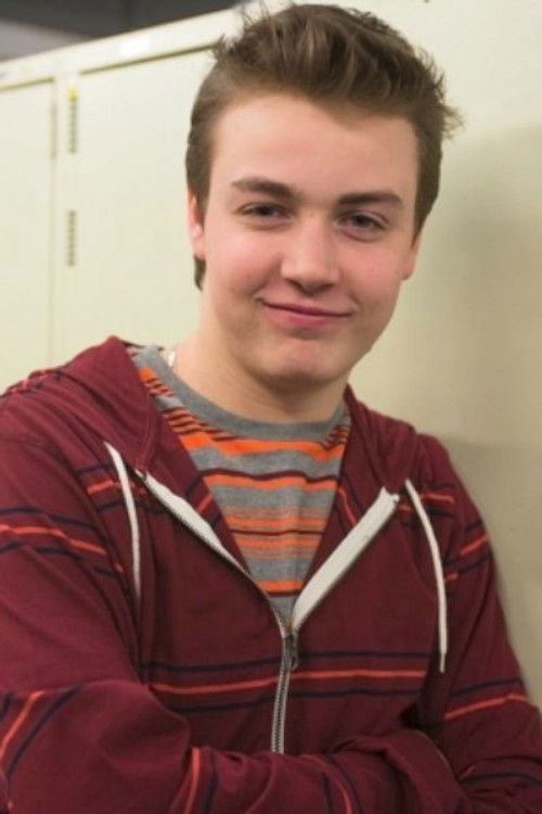 Charles-Émile Lafleur as P-O