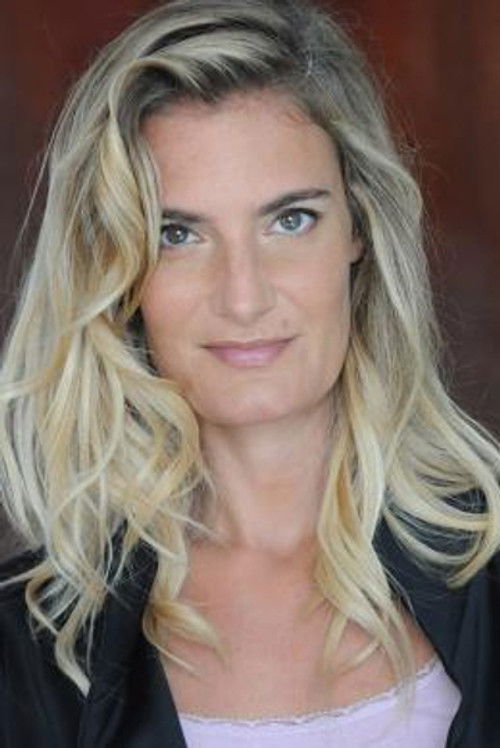 Sandrine Debrousse as Narrator