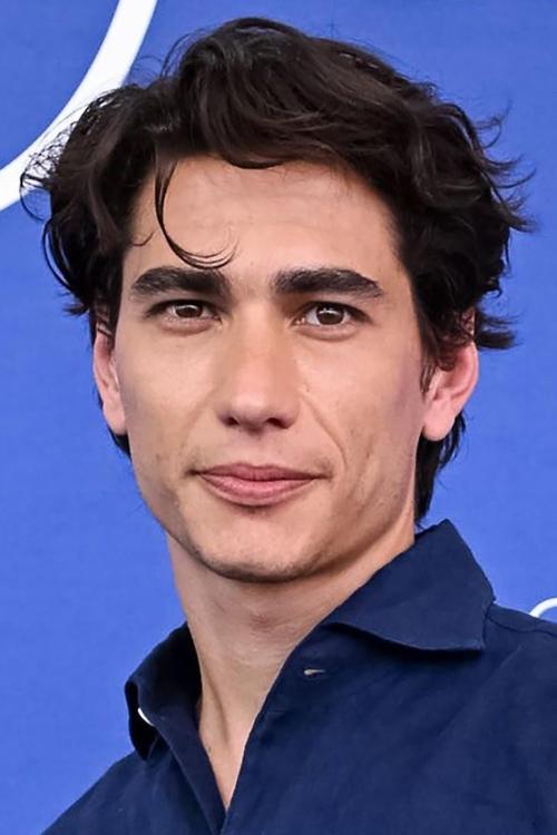 Enzo Vogrincic as Self - Numa Turcatti