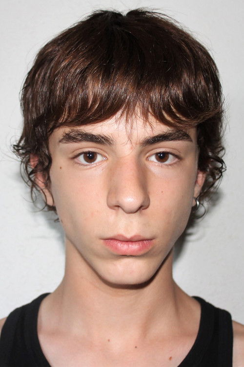 Leo de la Chica as Pequeño Samuel