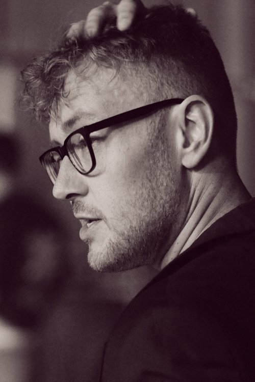 Dennis Alink as Berlin Soundrecordist