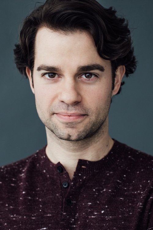 Aris Athanasopoulos as Chris