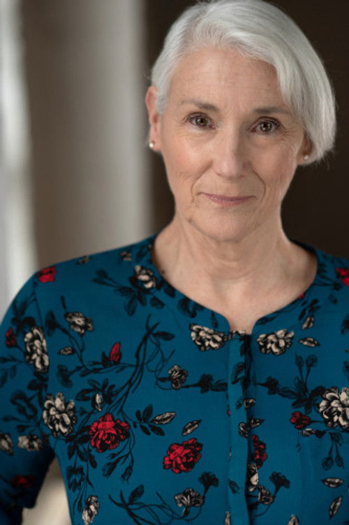 Terry Bamberger as Lauren Oakes