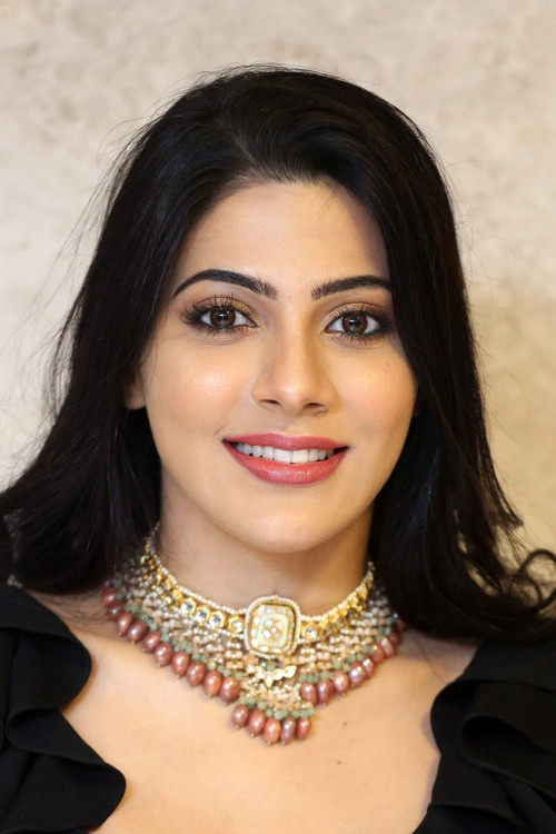 Nikki Tamboli as Divya