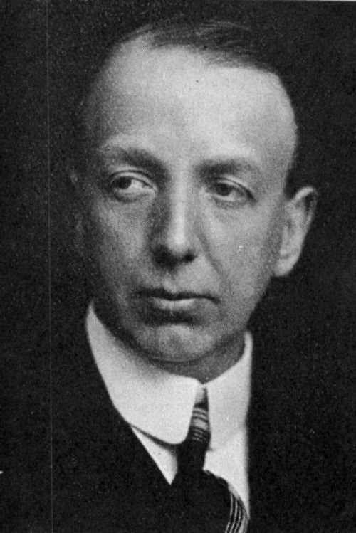 Torsten Hammarén as Henrik Dohna