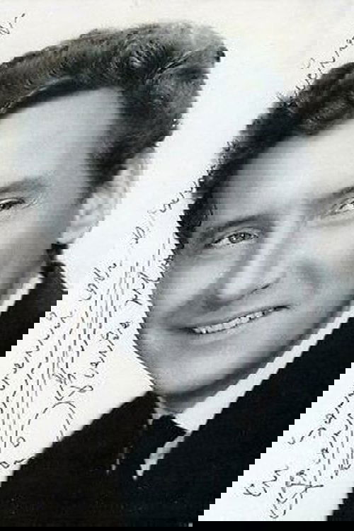 Pierre Perrin as Paul Prunier