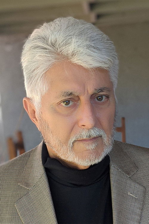 Sam Barcelona as Aaron Lang