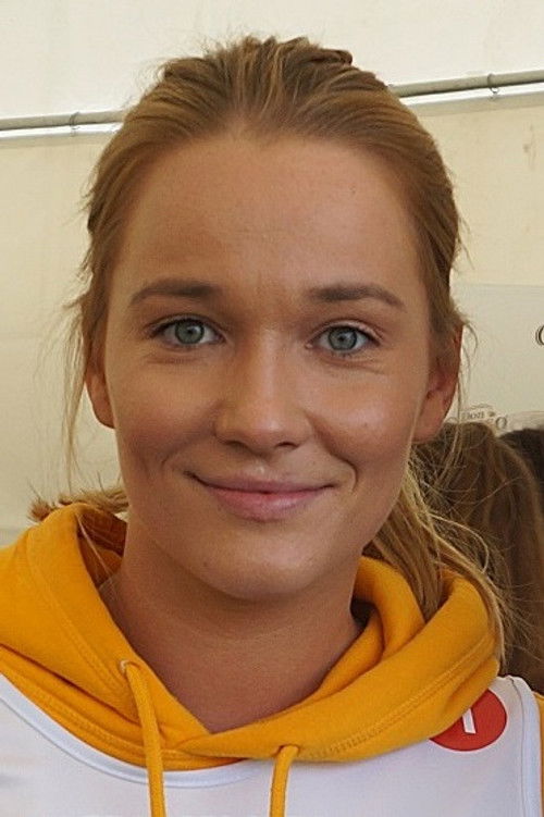 Joanna Balasz as Lidia Grześkowiak, córka Pawła, policjantka w KSP