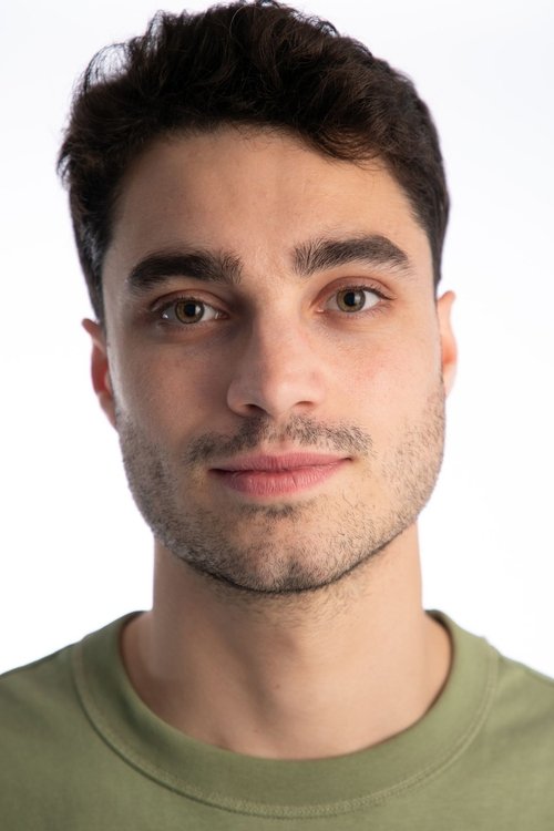 Valentin Dupic as La silhouette sombre / Brancardier 1