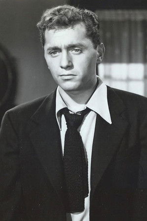 Leo Penn as Sidney Gordon