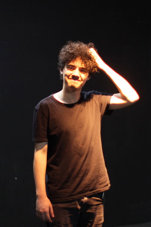 Alef Cavalcante as Felipe