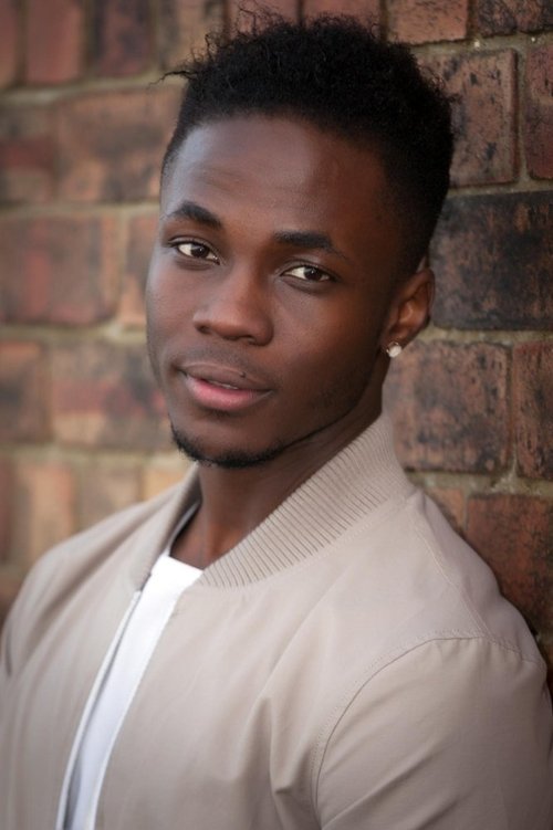 Kema Sikazwe as Farmhand #3