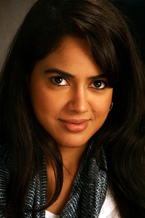 Sameera Reddy as Paaru