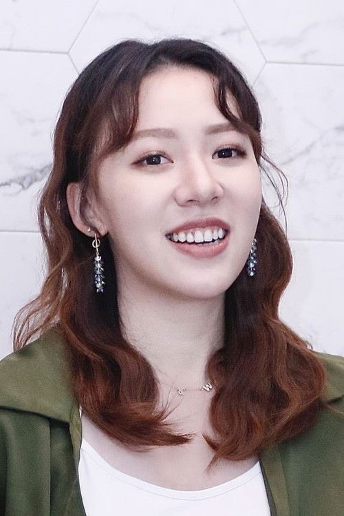 Angel Wang as Pretty-Pan's Fiancée