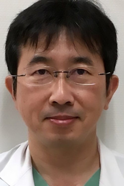 Takashi Kawahara as
