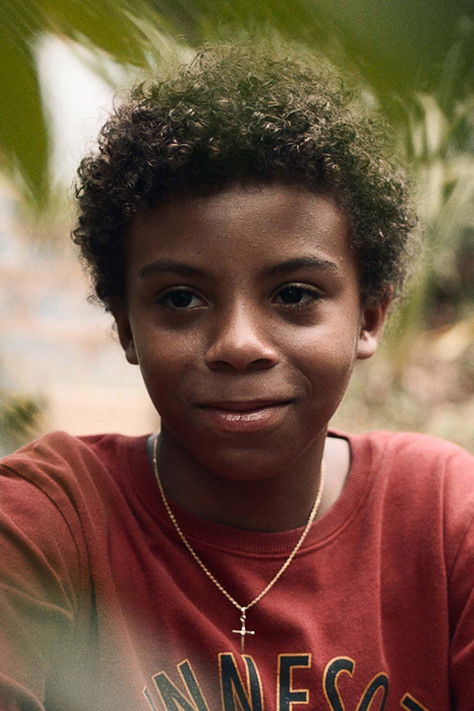 Djibril Vancoppenolle as Gabriel