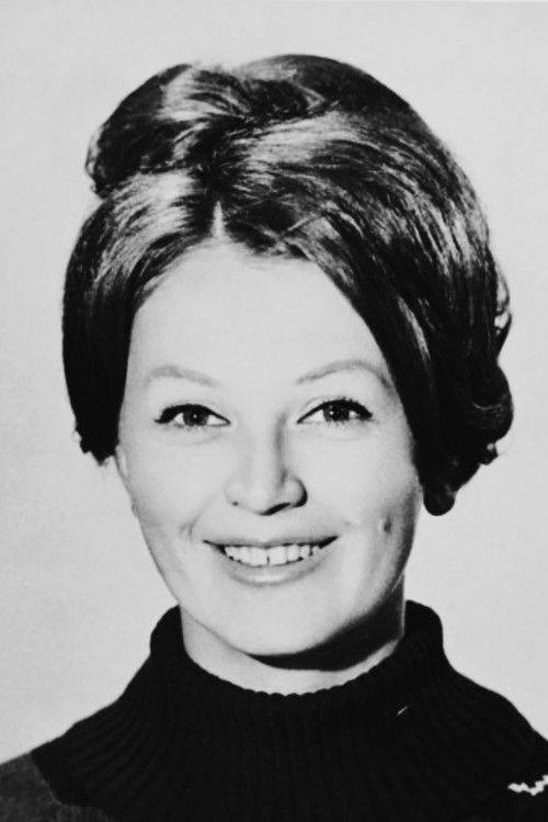 Valentina Titova as Streshnikova